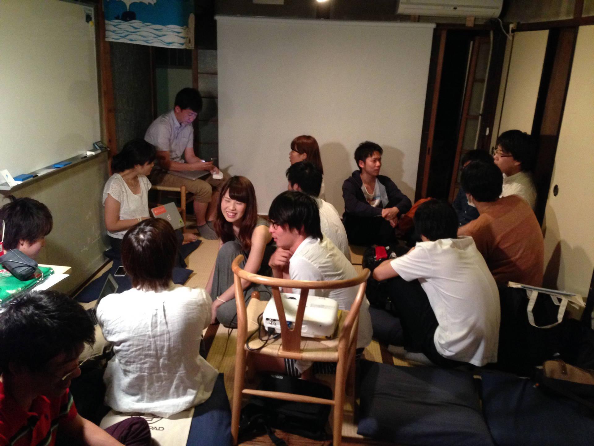 懇親会の様子